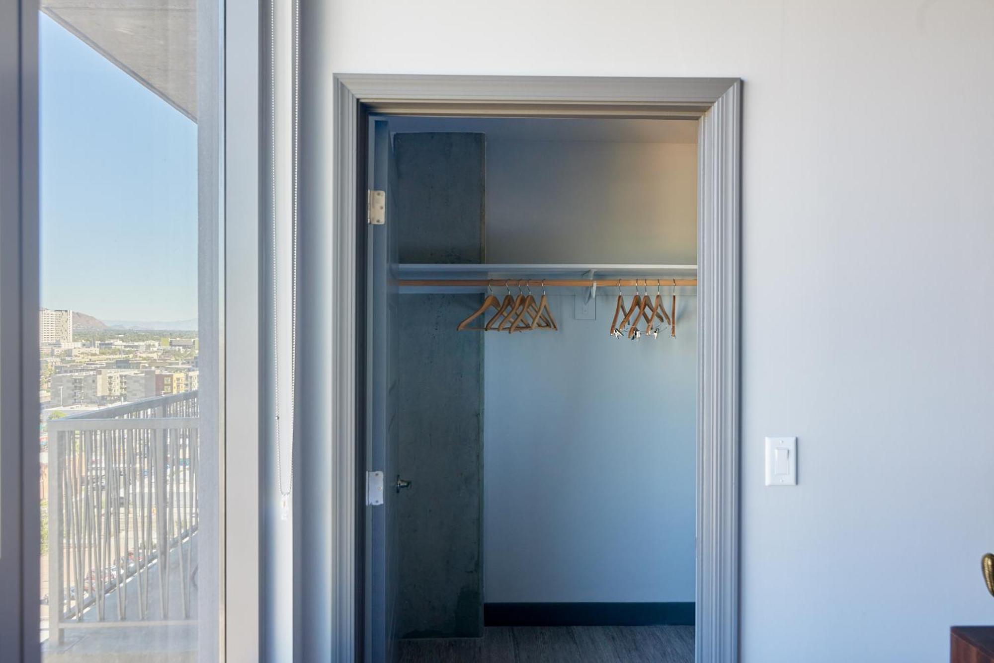 Sonder At Mckinley Aparthotel Phoenix Exterior photo